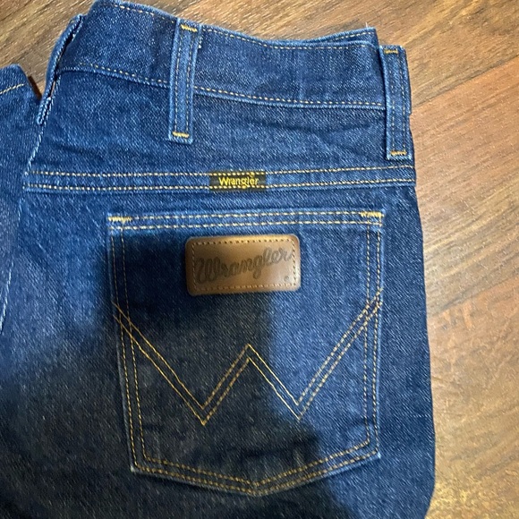 Wrangler Men’s Jeans - Picture 2 of 4